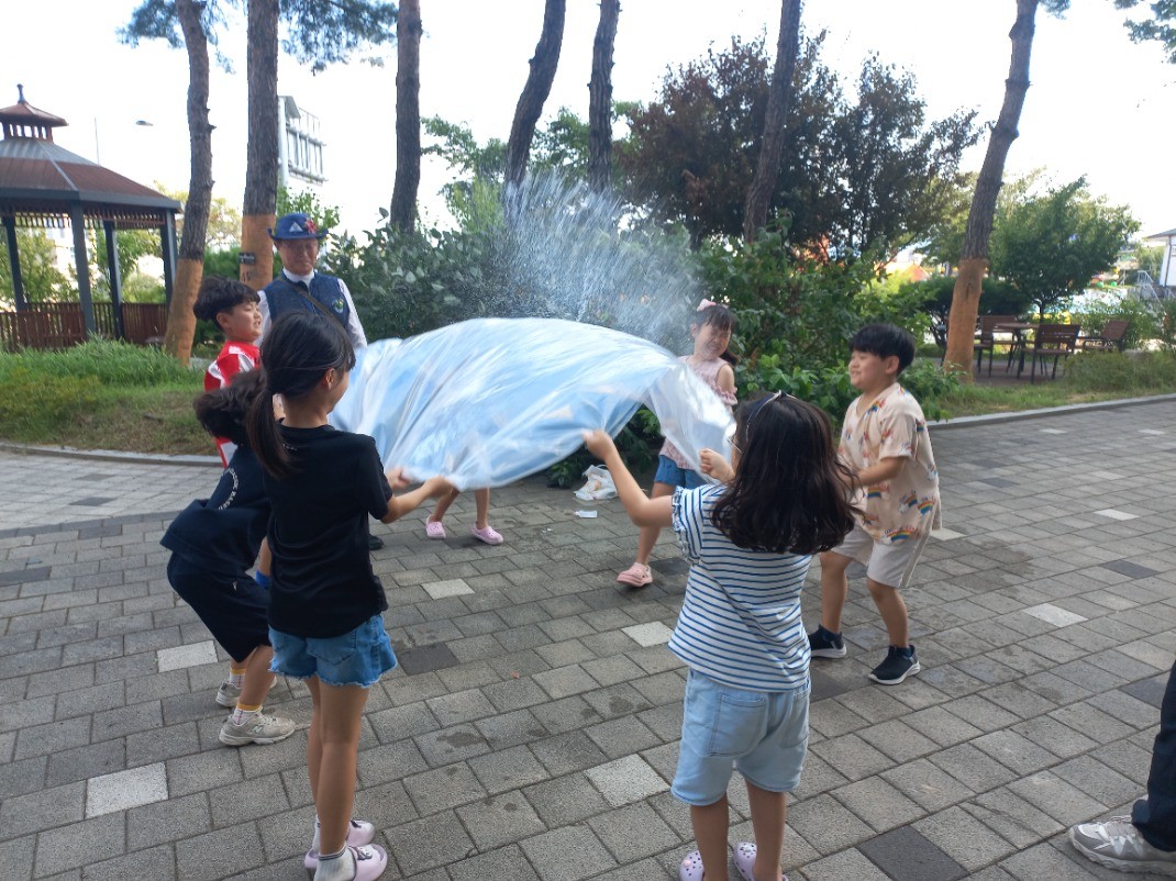 eb8fbda2cdd353a18d1c9afc25dbb045.jpg